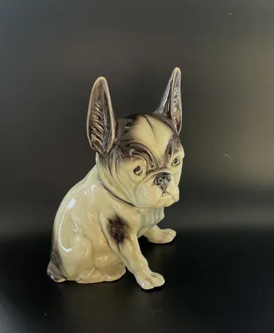 Bouledogue français en céramique 